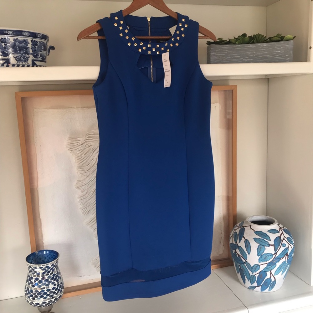 Blue dress